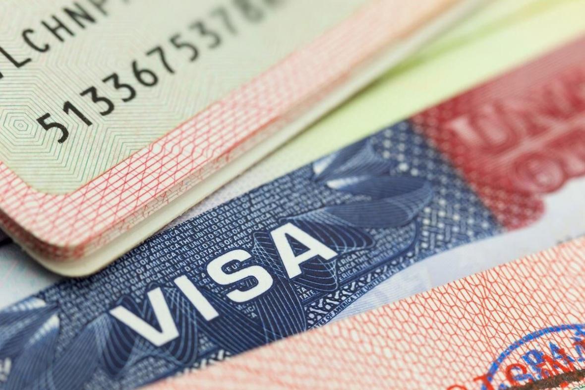 خبرنگاران آمریکا محدودیت ویزا برای 14 ایرانی اعمال کرد